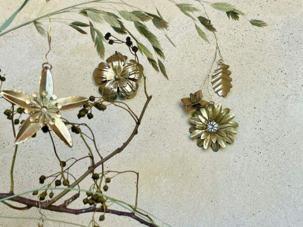 Golden Flowers Set